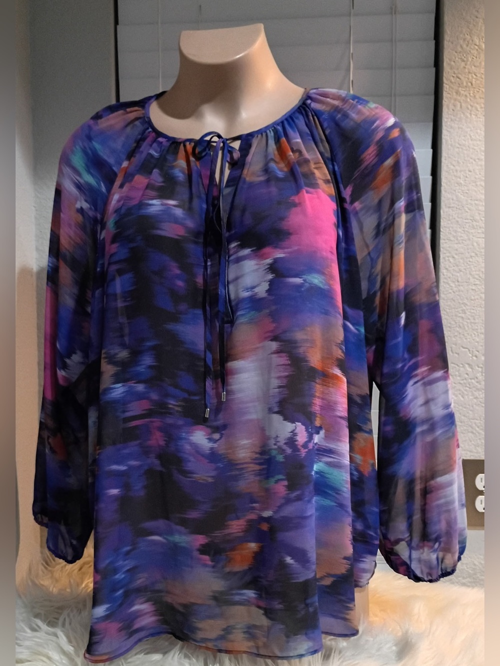 Jennifer Lopez Women’s 3X Top